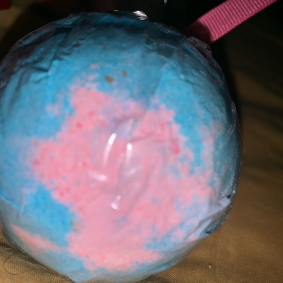 Bath Bombs - Picture 2 of 8